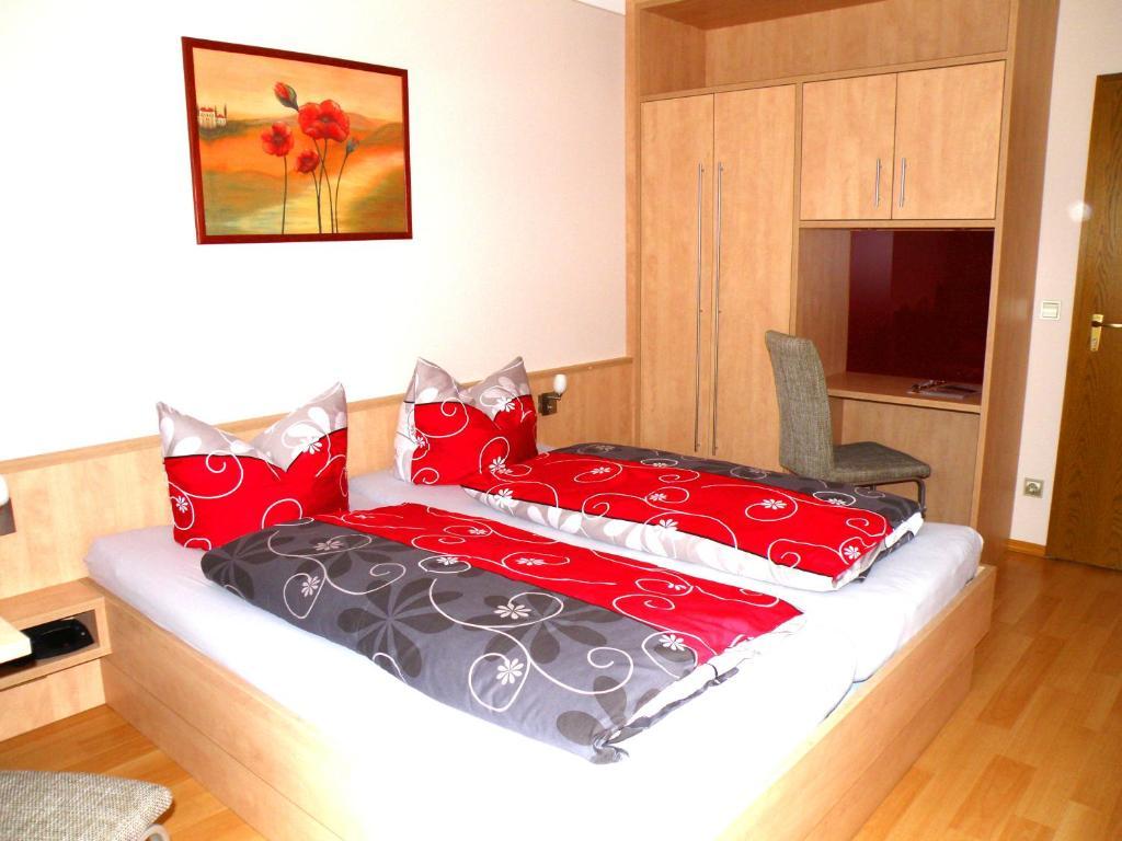 Zum Schwarzen Baeren Hotel
